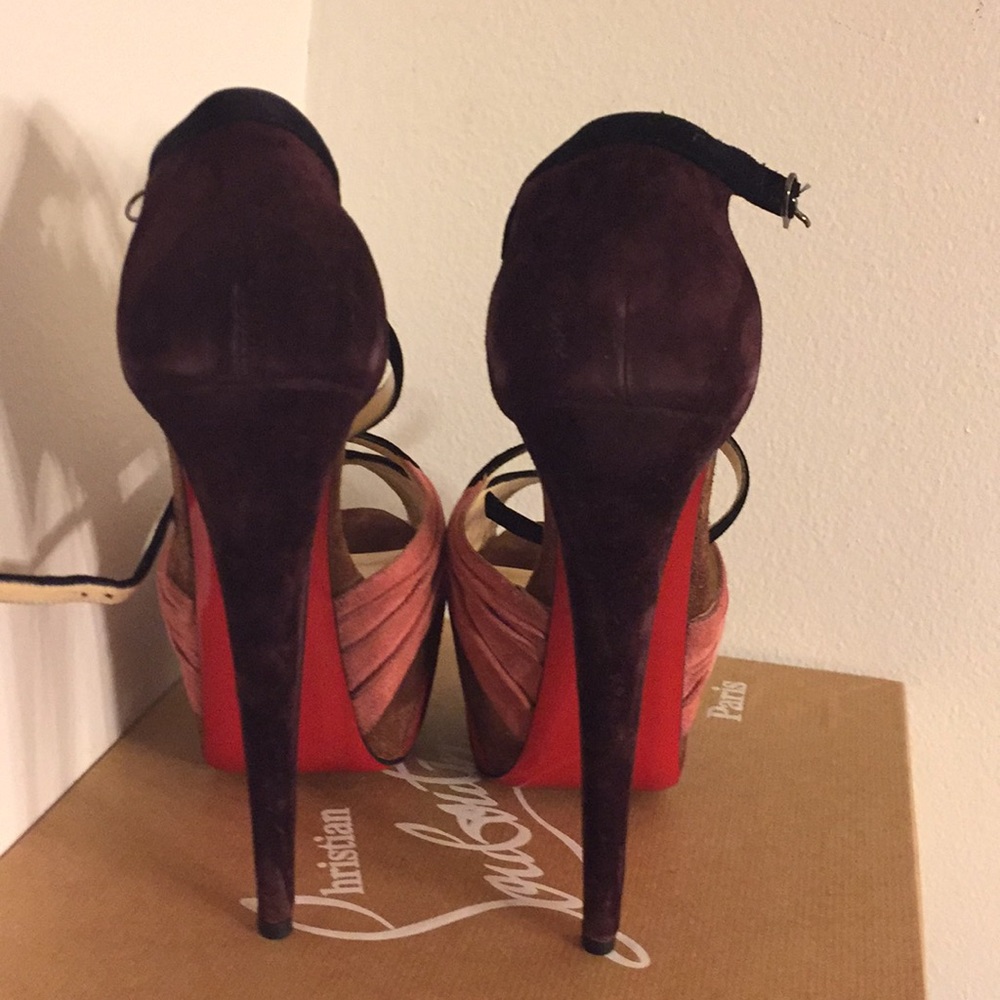 Christian Louboutin size 39 - Picture 8 of 8